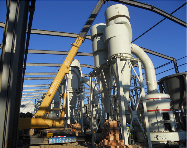 造成鋁礬土雷蒙磨機產(chǎn)量低的原因有哪些?如何來提高其產(chǎn)能?