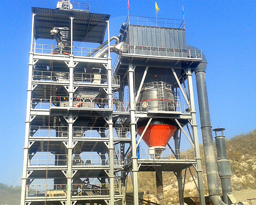 干法制砂生產(chǎn)線作業(yè)現(xiàn)場(chǎng)